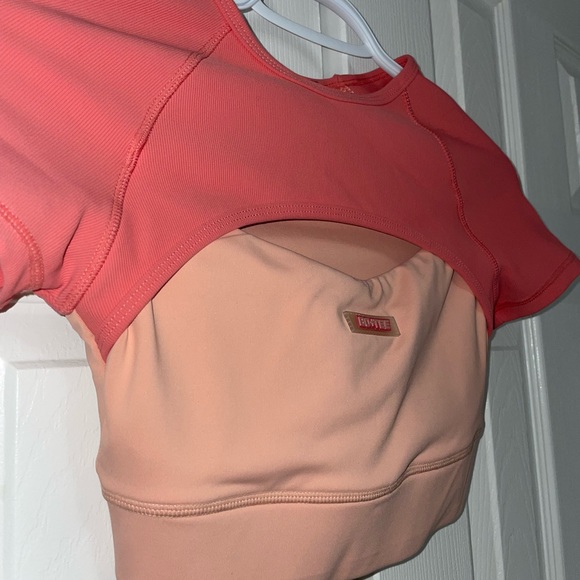 Bo and Tee, renew crop top - Picture 3 of 4